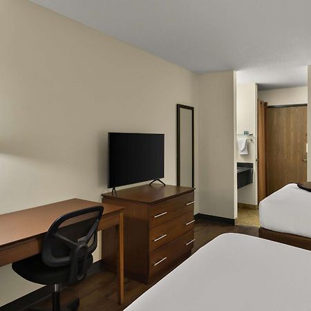 Best Western Lakewood Inn Hebron Экстерьер фото