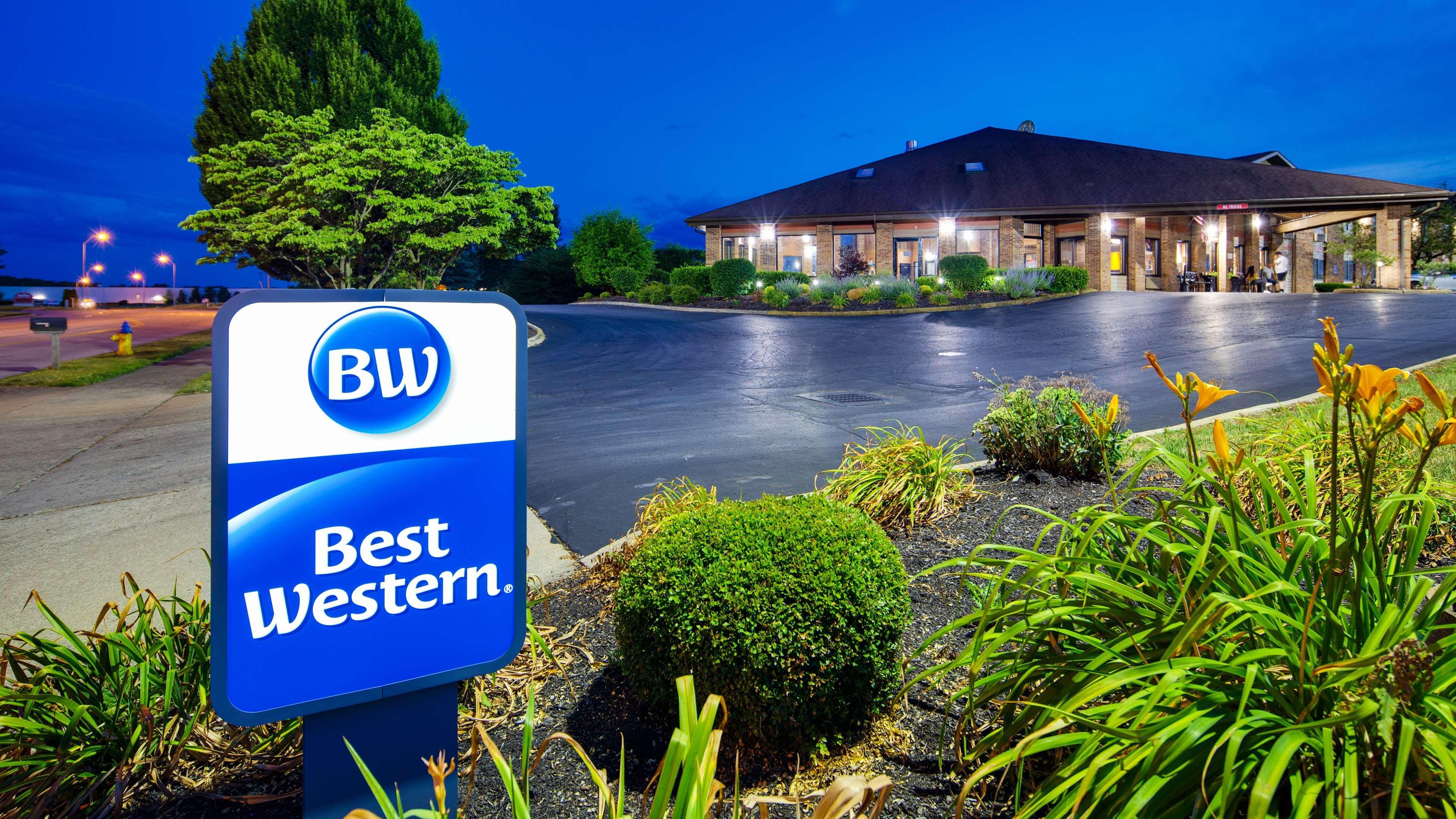 Best Western Lakewood Inn Hebron Экстерьер фото